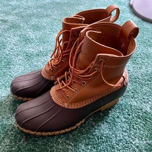 L.L. Bean boots 8”